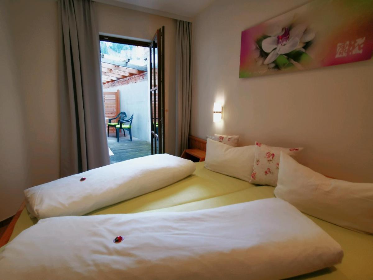 A traumhafte Zirbenwohnung Prutz Exterior foto
